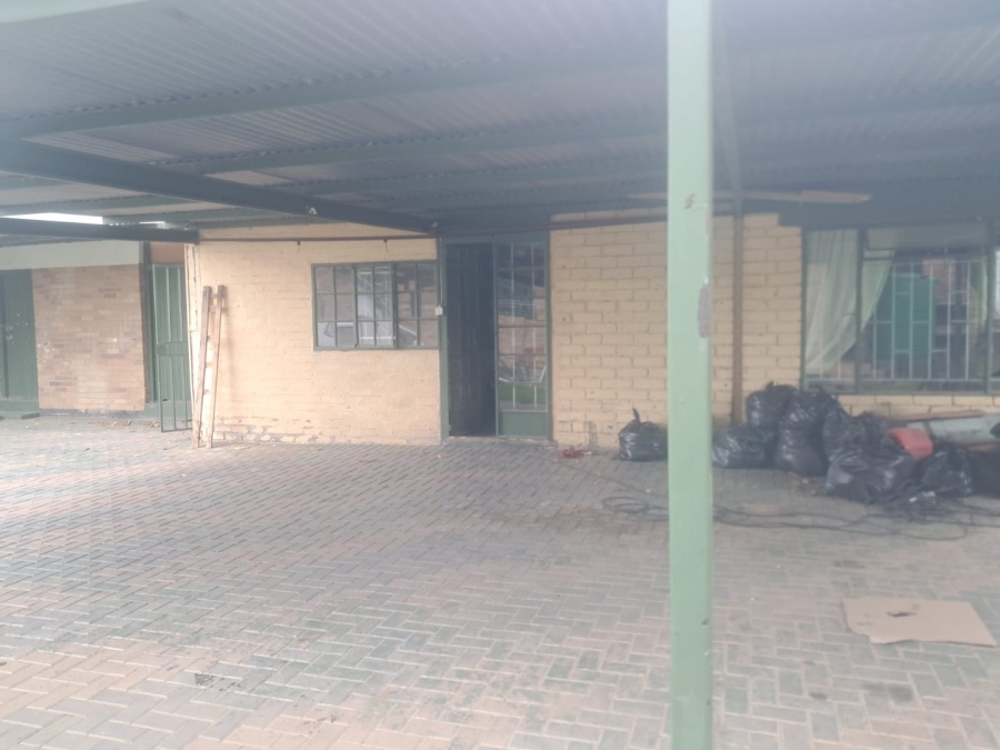 To Let 3 Bedroom Property for Rent in Morewag Free State